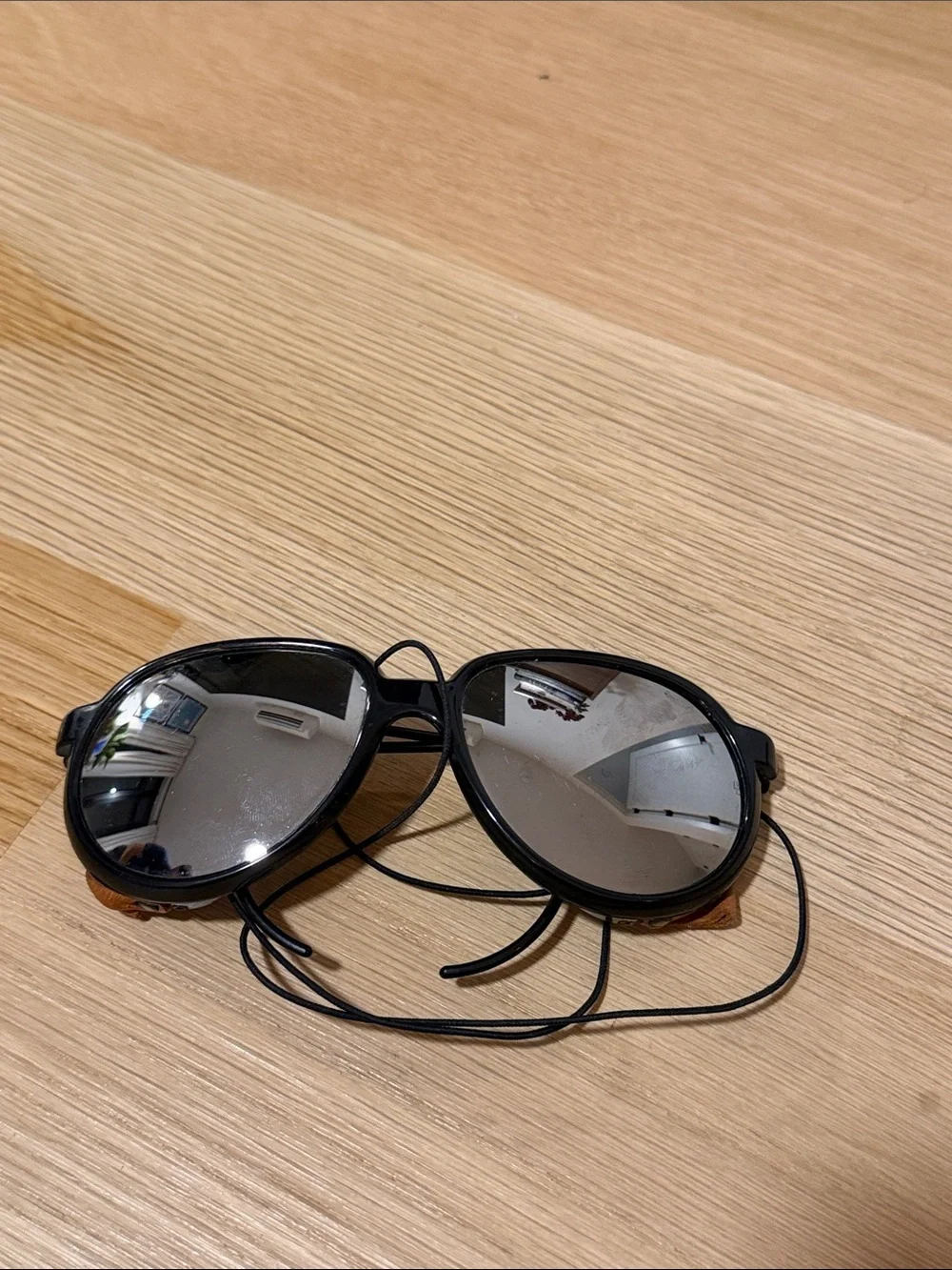 Ray-Ban Black Aviator Skiing Sunglasses with Silver Mirrored Lenses